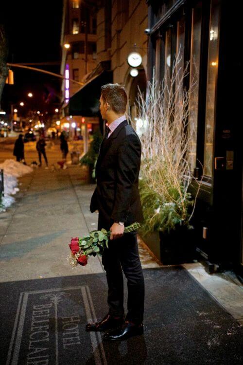 gentleman first  date flowers