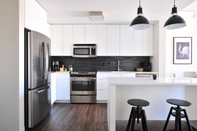 simple and minimalistic kitchen design