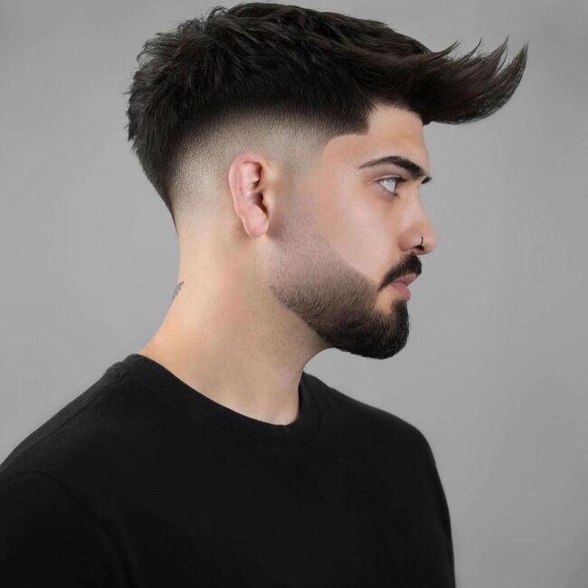 A classy appearance with box fade haircut. 