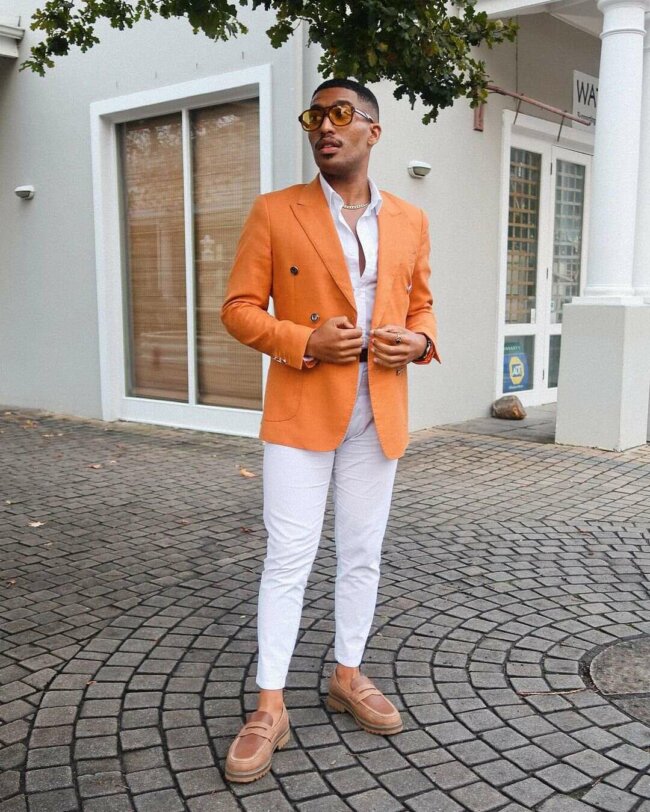 A soft and classy look featuring white chinos.