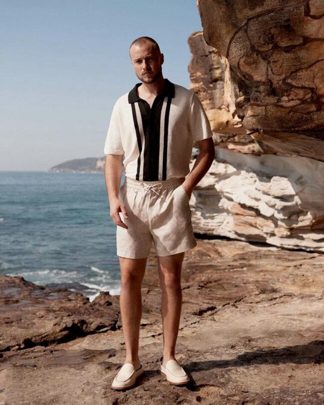 Linen shorts, ensuring comfort with style. 