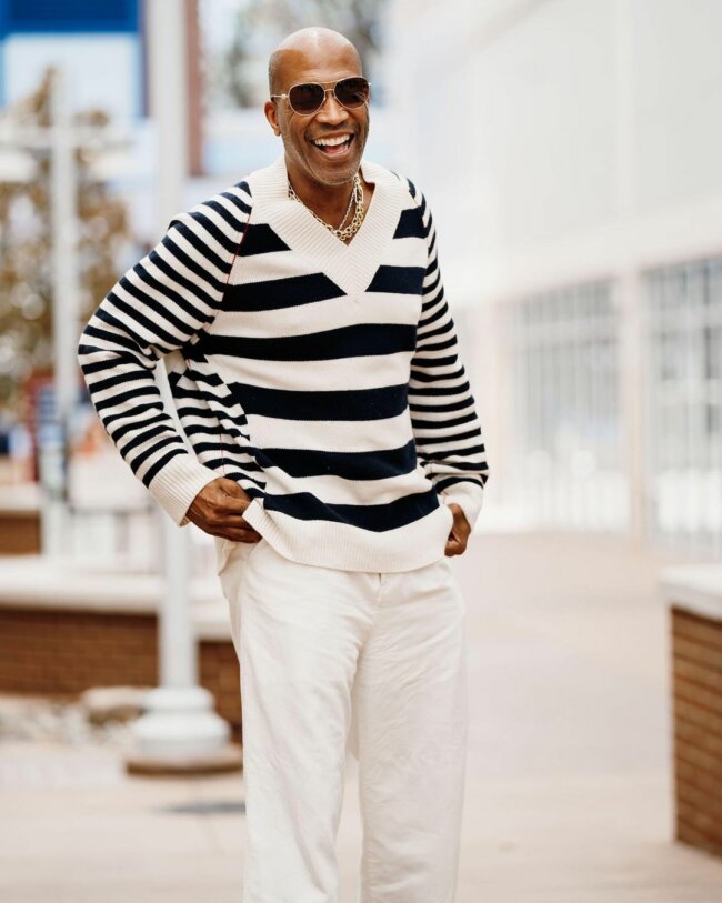 A unique striped sweater offering a refined look. 