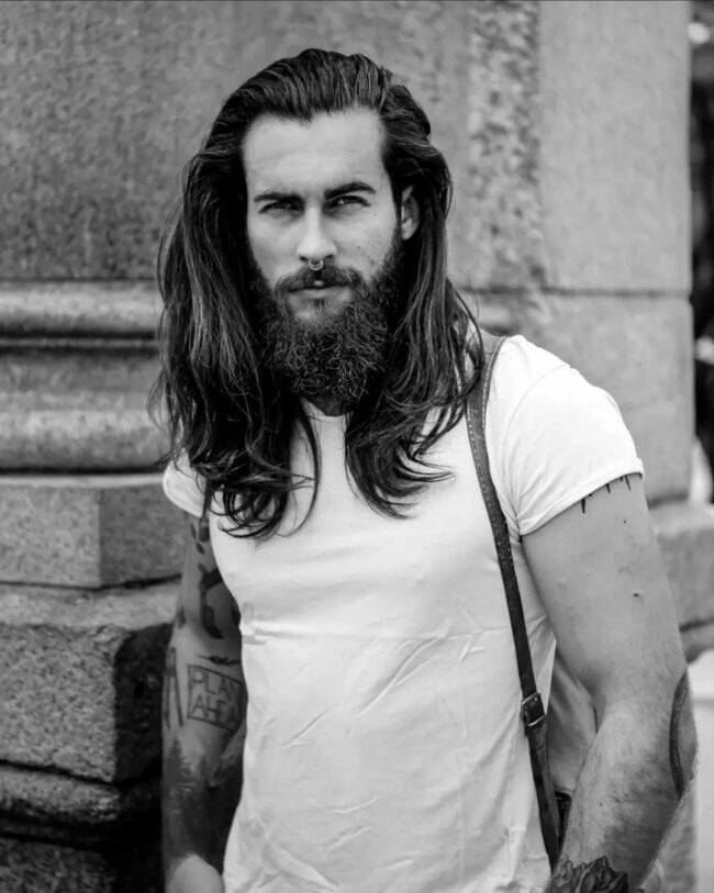 A rugged look with long and textured hair. 